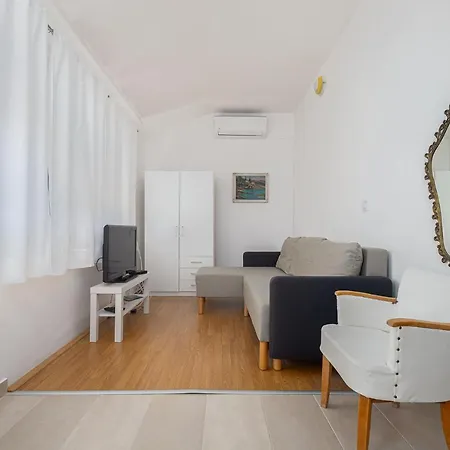 Apartamento Sofia - With Wi-fi & Parking Place Poreč